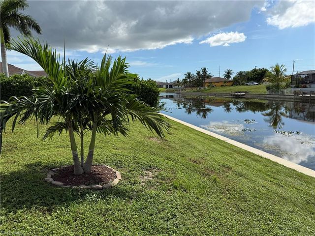 916 NW 3rd AVE, Cape Coral, FL 33993