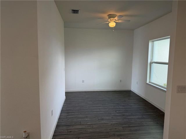 916 NW 3rd AVE, Cape Coral, FL 33993