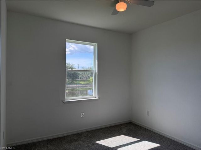 916 NW 3rd AVE, Cape Coral, FL 33993