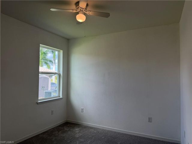 916 NW 3rd AVE, Cape Coral, FL 33993