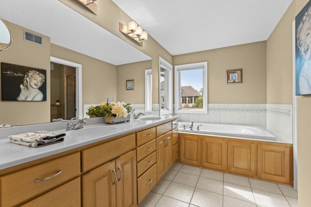2930 4th Street SW, Rochester, MN 55902
