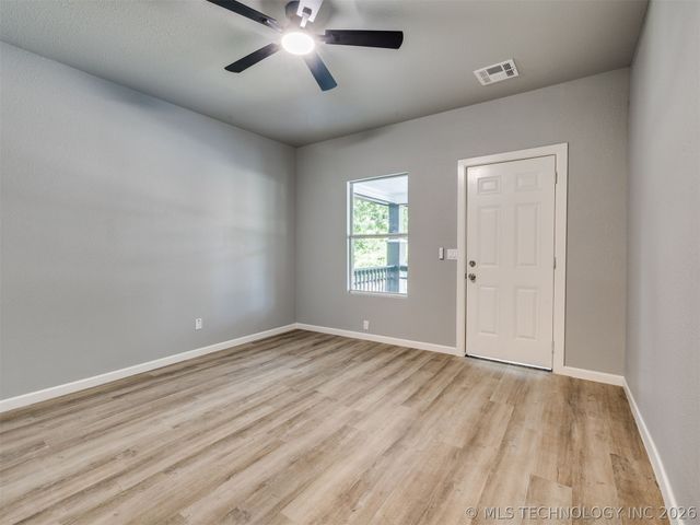 7 N Union Avenue, Tulsa, OK 74127