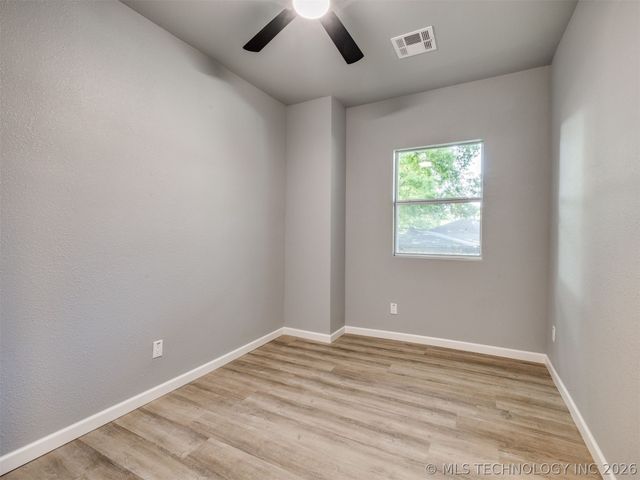7 N Union Avenue, Tulsa, OK 74127