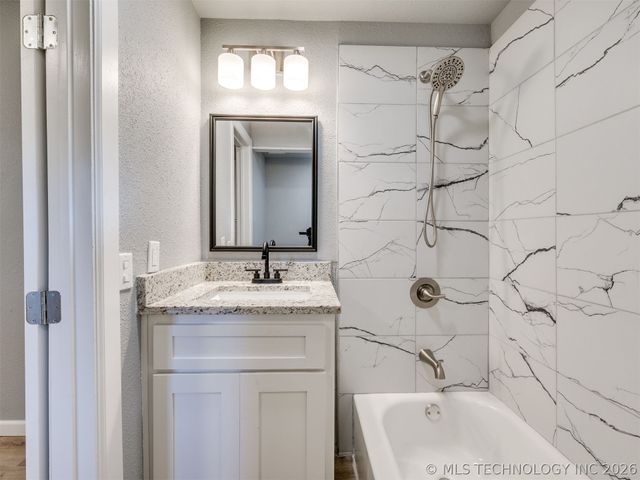 7 N Union Avenue, Tulsa, OK 74127