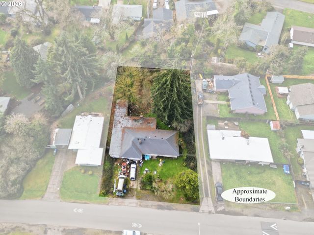 860 N VAN DUYN St, Eugene, OR 97401