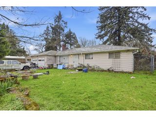 860 N VAN DUYN St, Eugene, OR 97401