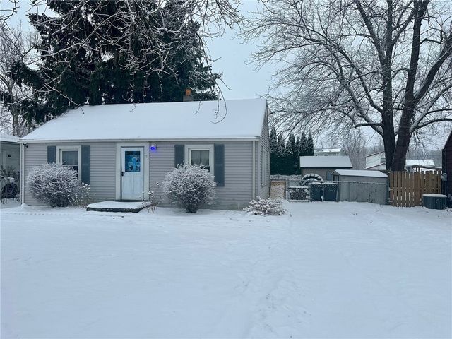 185 Jordan Ave Avenue, Gates, NY 14606