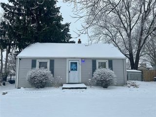 185 Jordan Ave Avenue, Gates, NY 14606