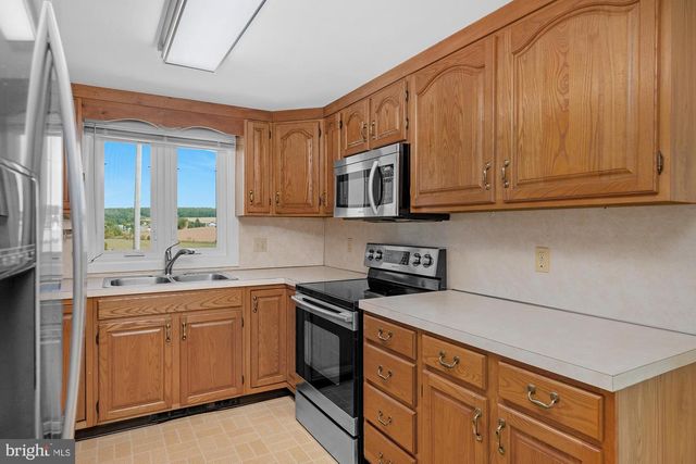 2837 TRACEYS MILL RD, Manchester, MD 21102