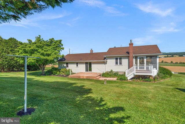 2837 TRACEYS MILL RD, Manchester, MD 21102