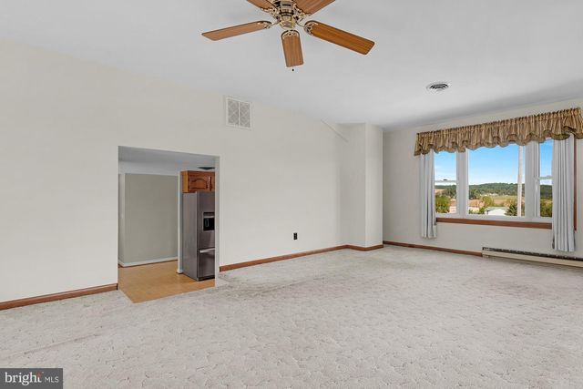 2837 TRACEYS MILL RD, Manchester, MD 21102