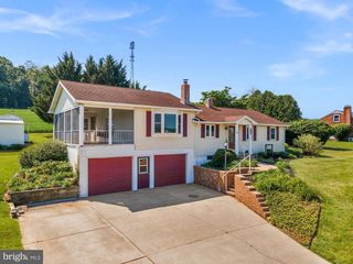 2837 TRACEYS MILL RD, Manchester, MD 21102
