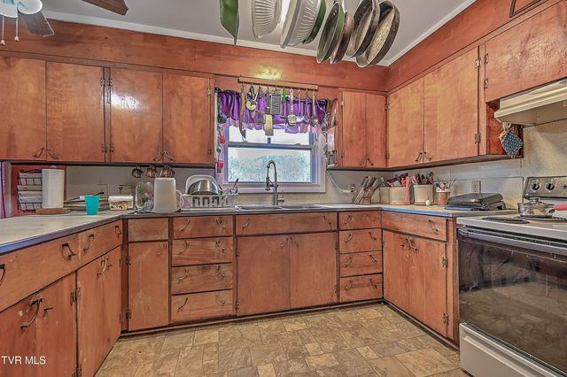 241 & 235 Shipley Ferry Road, Blountville, TN 37617