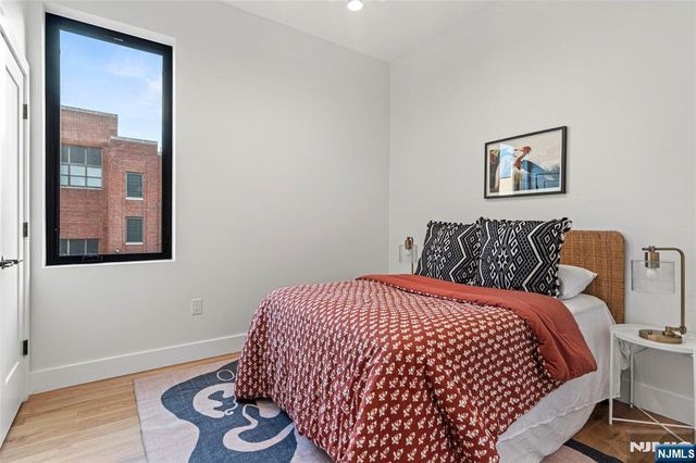 32 Hancock Avenue 3, Jersey City, NJ 07307