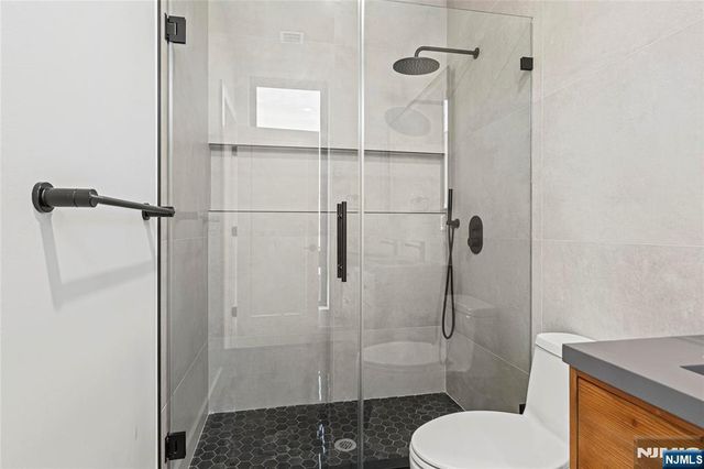 32 Hancock Avenue 3, Jersey City, NJ 07307