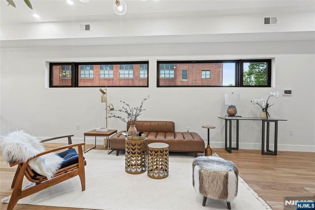 32 Hancock Avenue 3, Jersey City, NJ 07307