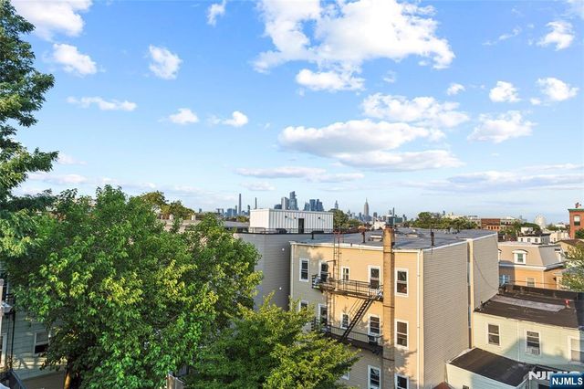 32 Hancock Avenue 3, Jersey City, NJ 07307