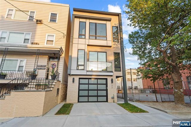 32 Hancock Avenue 3, Jersey City, NJ 07307