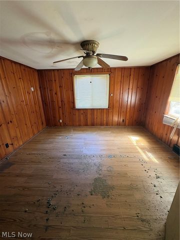 629 SE Willard Avenue SE, Warren, OH 44483