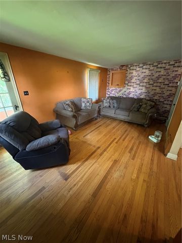 629 SE Willard Avenue SE, Warren, OH 44483