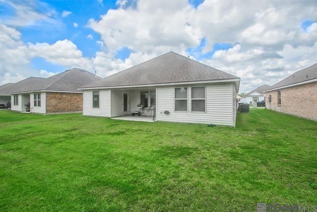 734 Lambot Ave, Zachary, LA 70791