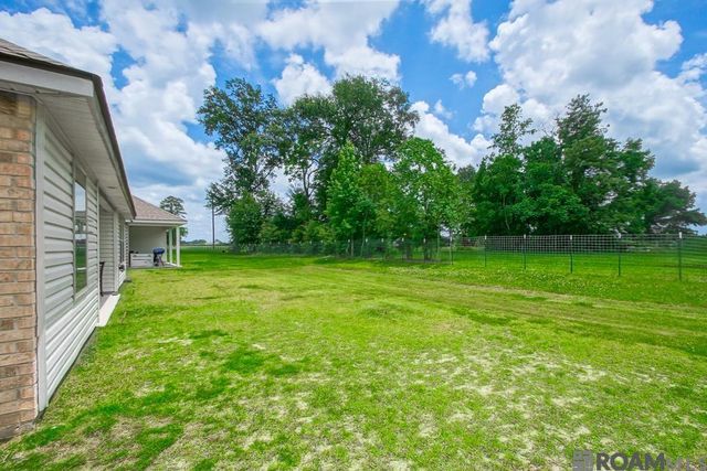 734 Lambot Ave, Zachary, LA 70791