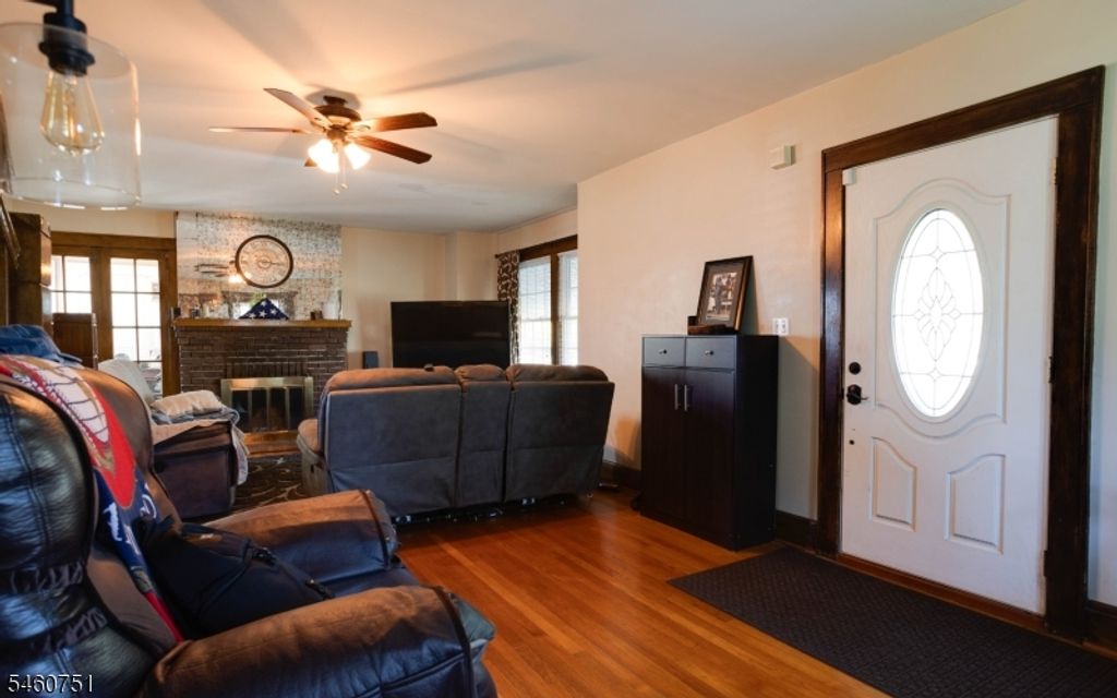 1857 Myrtle Ave, Plainfield City, NJ 07063 — photo 2