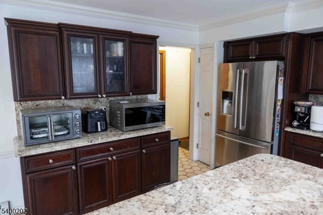 23 Deire Dr, Sparta Twp., NJ 07871