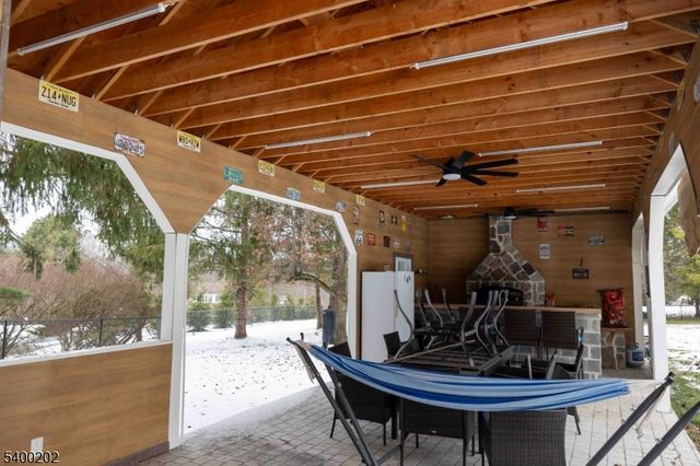 23 Deire Dr, Sparta Twp., NJ 07871