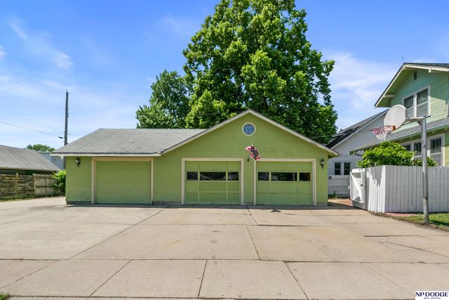 449 E 2 Street, Fremont, NE 68025