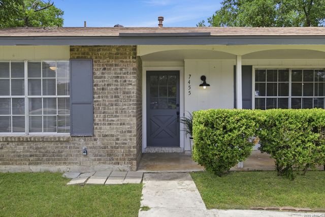 7455 SADDLEWOOD ST, San Antonio, TX 78238