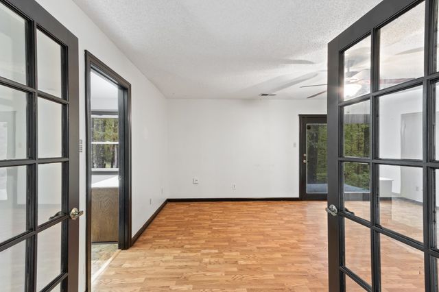 800 WALNUT BEND RD, Arlington, TN 38002