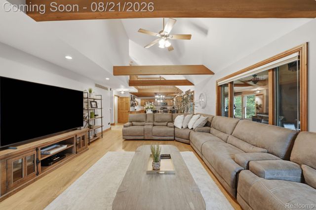 4759 Lasher Road, Dryden Township, MI 48428