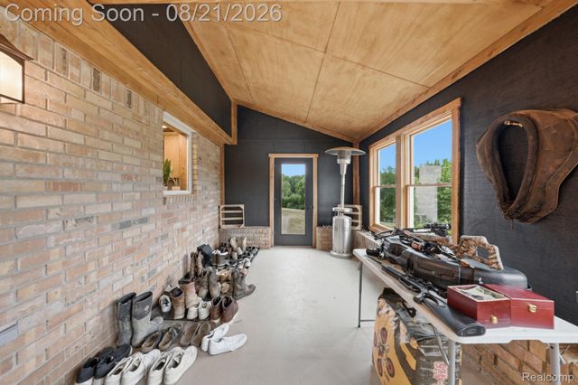 4759 Lasher Road, Dryden Township, MI 48428