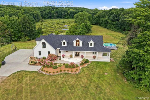 4759 Lasher Road, Dryden Township, MI 48428