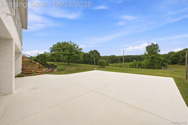 4759 Lasher Road, Dryden Township, MI 48428