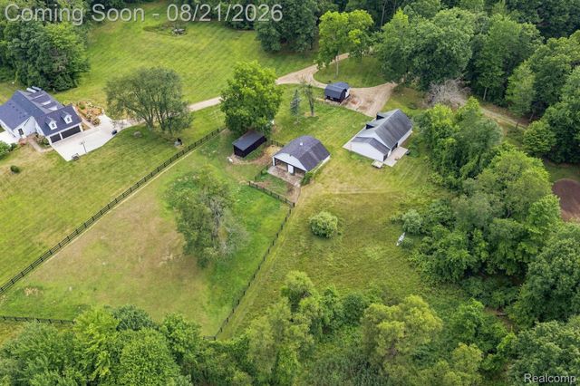 4759 Lasher Road, Dryden Township, MI 48428