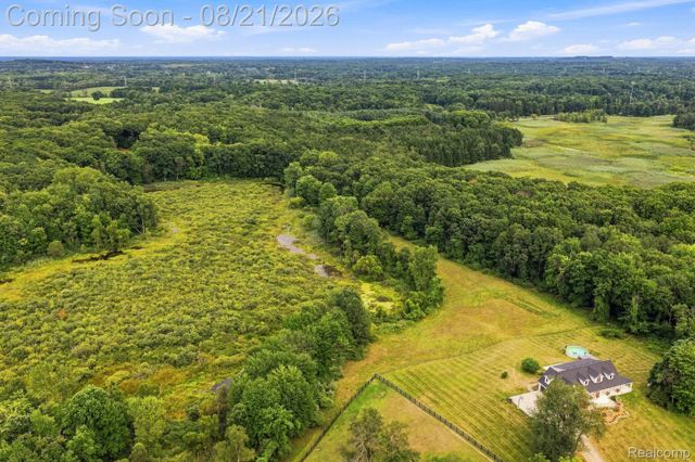 4759 Lasher Road, Dryden Township, MI 48428