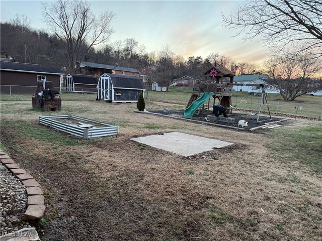 2614 Neal Street, Parkersburg, WV 26101