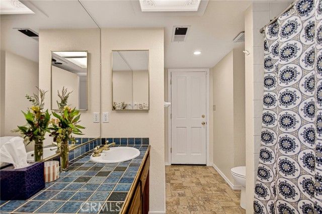 142 Honey Run Rd, Chico, CA 95928