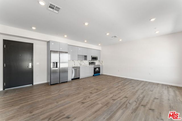 3105 Bellevue Avenue 307, Los Angeles, CA 90026