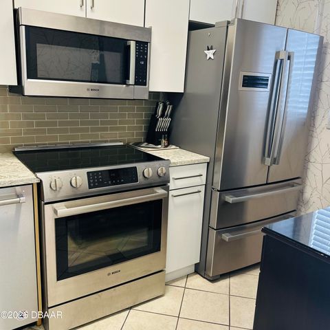 145 N Halifax Ave Apt 405, Daytona Beach, FL 32118