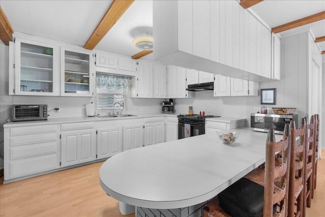 817 Westview, Crystal Beach, TX 77650