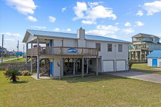 817 Westview, Crystal Beach, TX 77650
