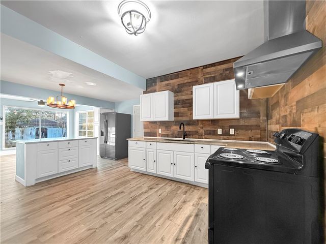 407 Palmero St, Corpus Christi, TX 78404