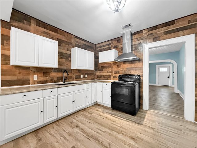 407 Palmero St, Corpus Christi, TX 78404