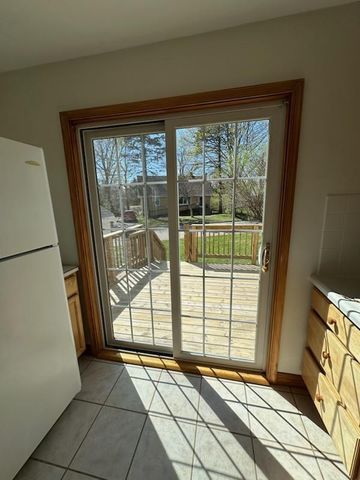 1426 Hooker AVENUE, Madison, WI 53704