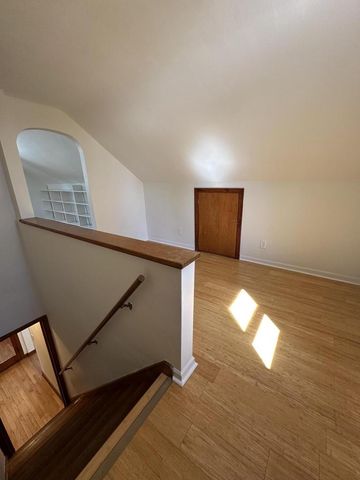 1426 Hooker AVENUE, Madison, WI 53704