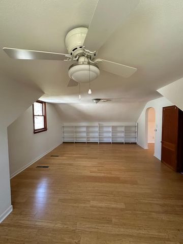 1426 Hooker AVENUE, Madison, WI 53704