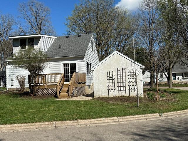 1426 Hooker AVENUE, Madison, WI 53704